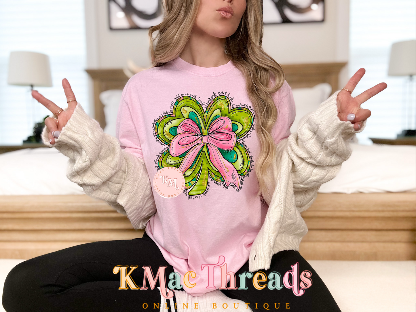 Layered Clover With Bow