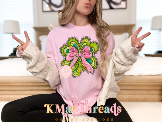 Layered Clover With Bow
